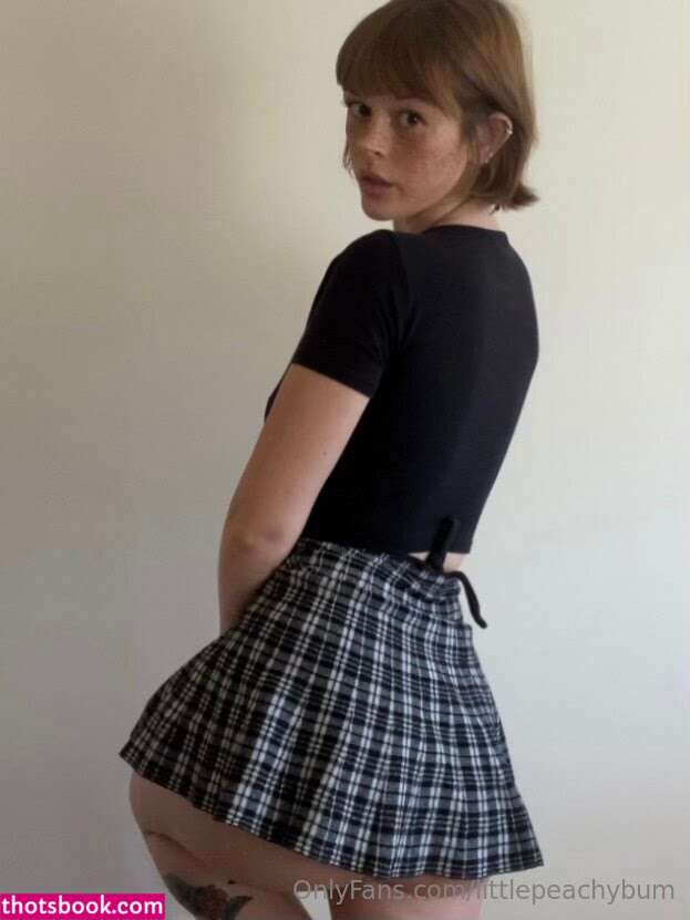 Littlepeachybum Photo #8