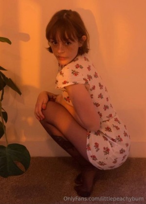 Littlepeachybum Photo #11