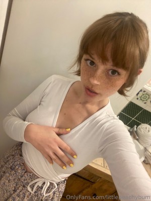 Littlepeachybum Photo #20