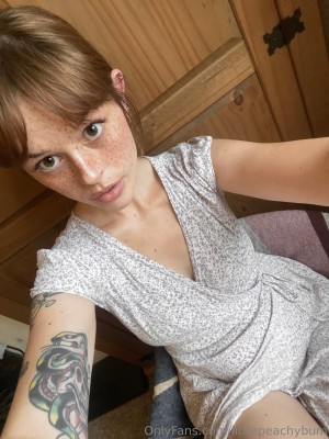 Littlepeachybum Photo #22