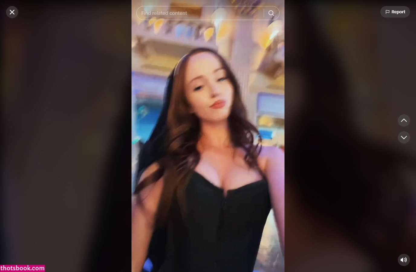 Taylor Levinson Photo #18