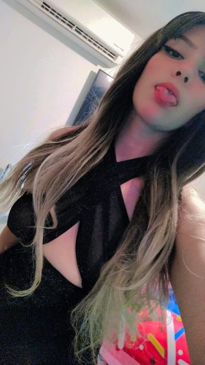 Andrea Becaria Photo #5