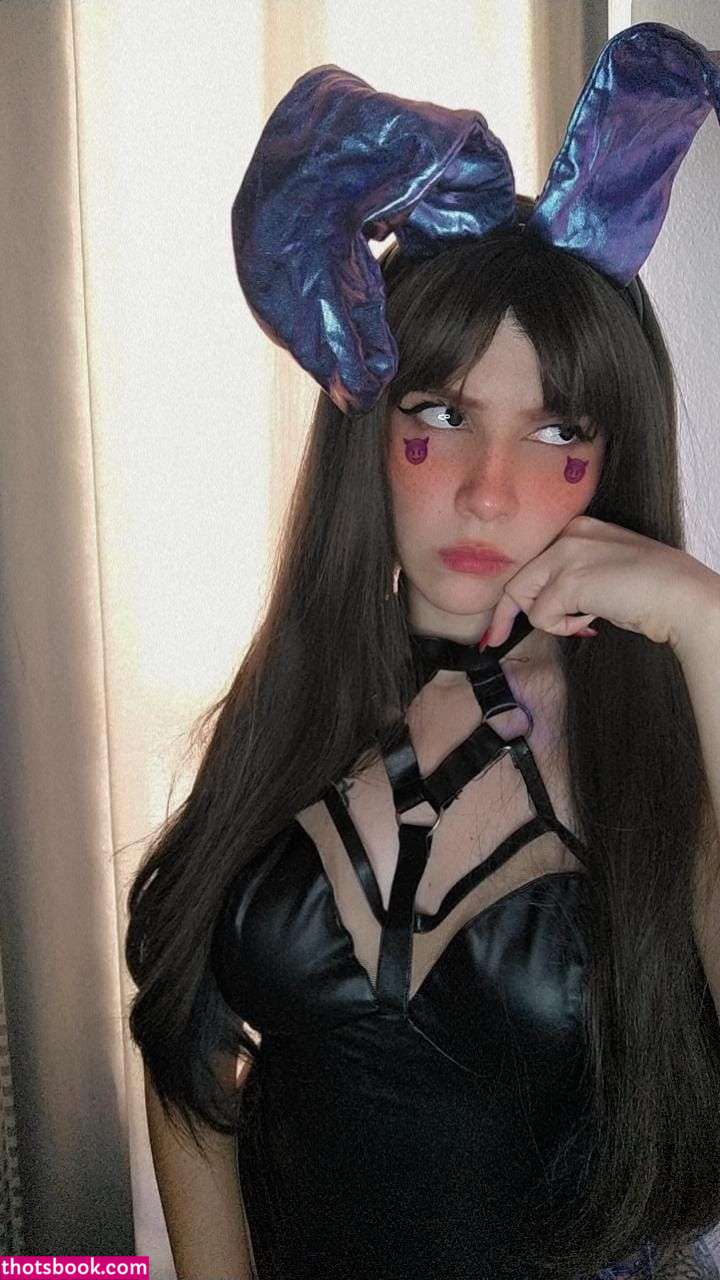 Andrea Becaria Photo #22