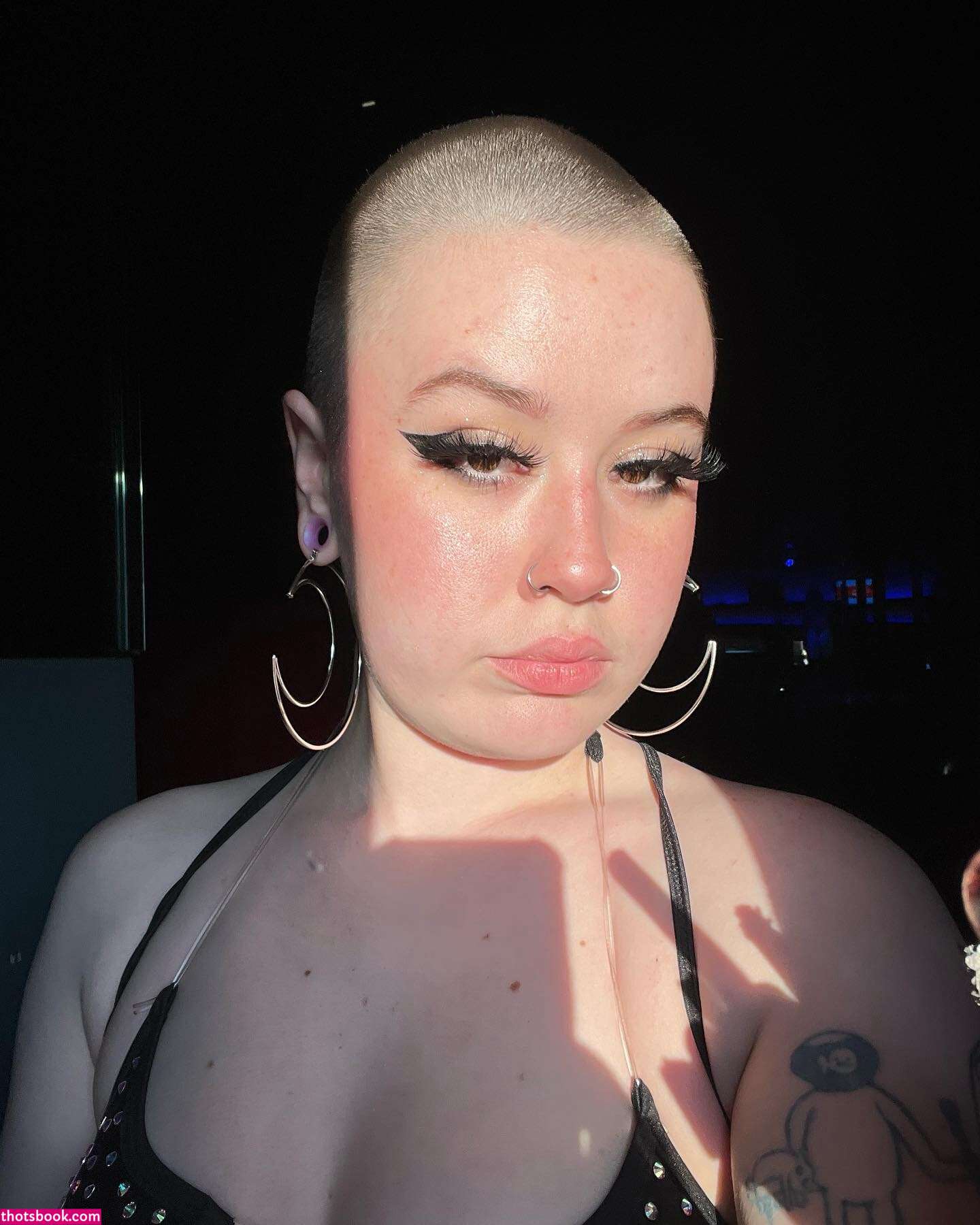 Mooonspitt Photo #60