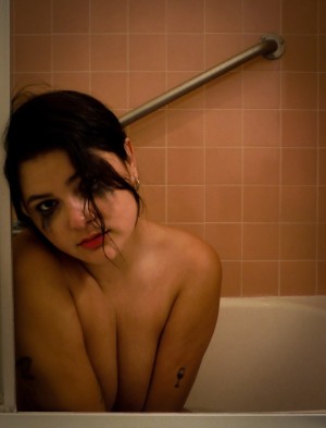 spiralingxlonely Photo #11