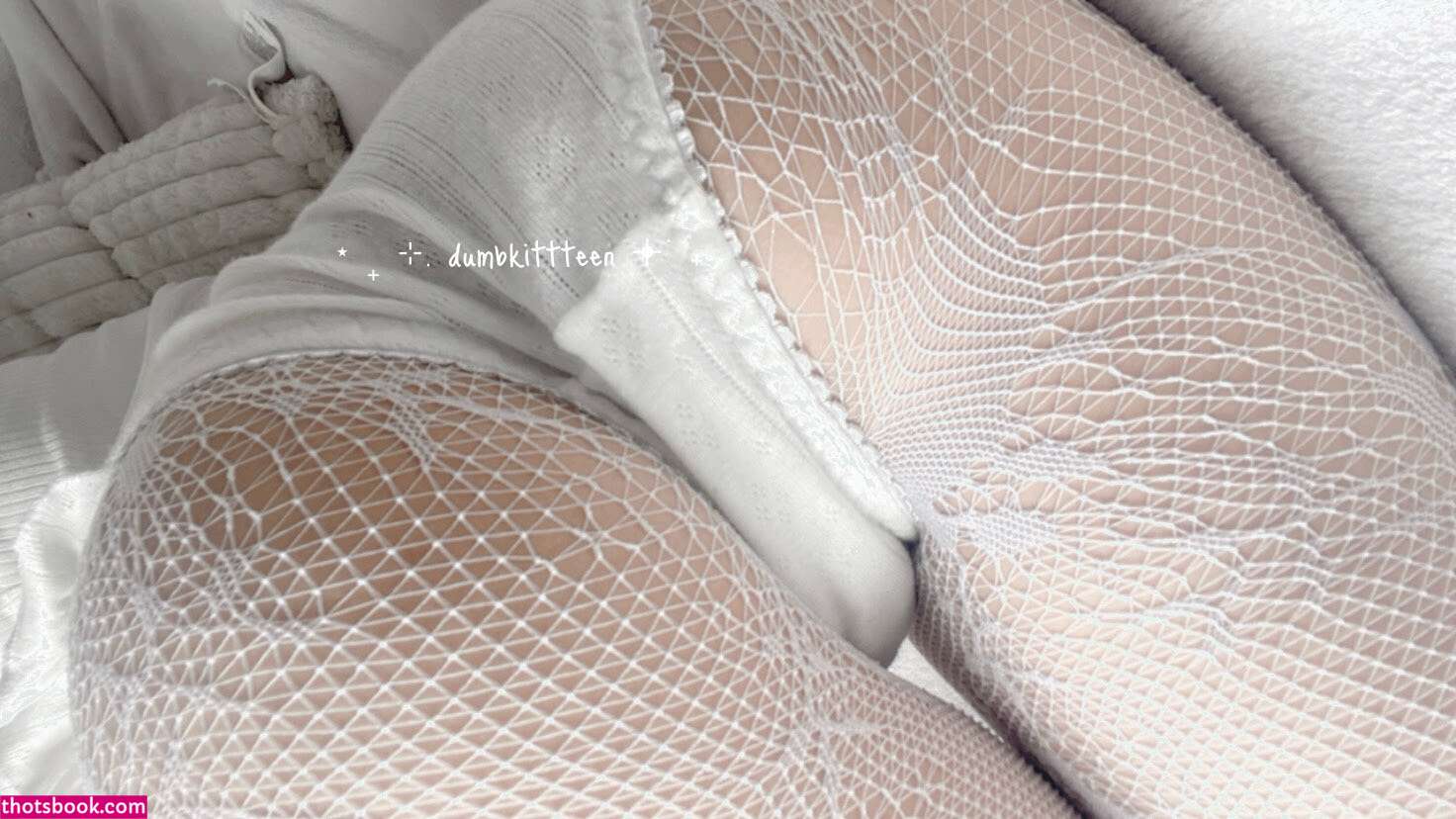 dumbkittteen Photo #35