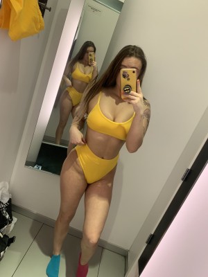 Localh0ney Photo #22