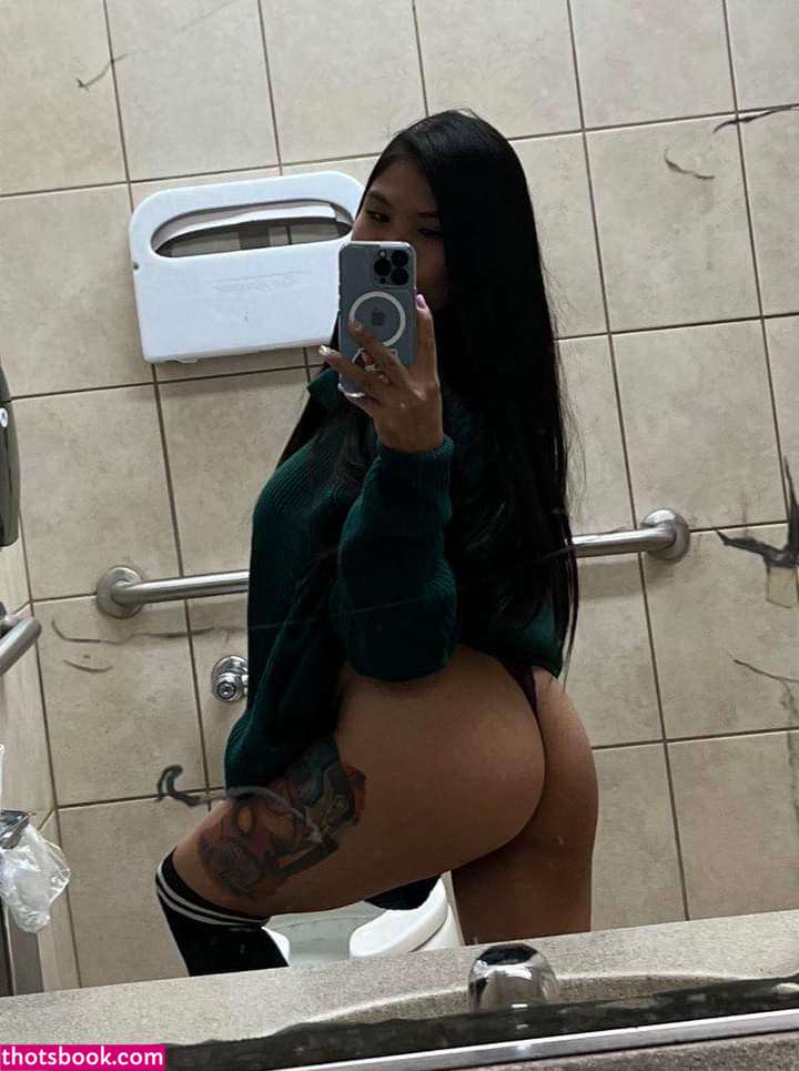 Miaandmonami Photo #1