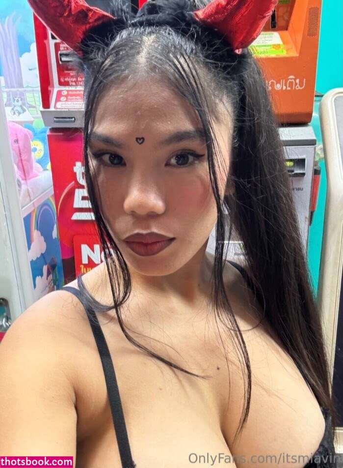 Miaandmonami Photo #28