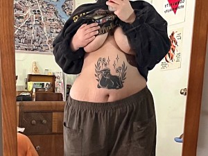 morekissing Photo #16