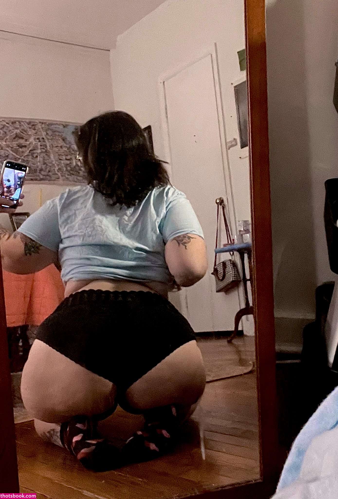 morekissing Photo #32