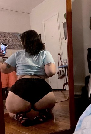 morekissing Photo #32