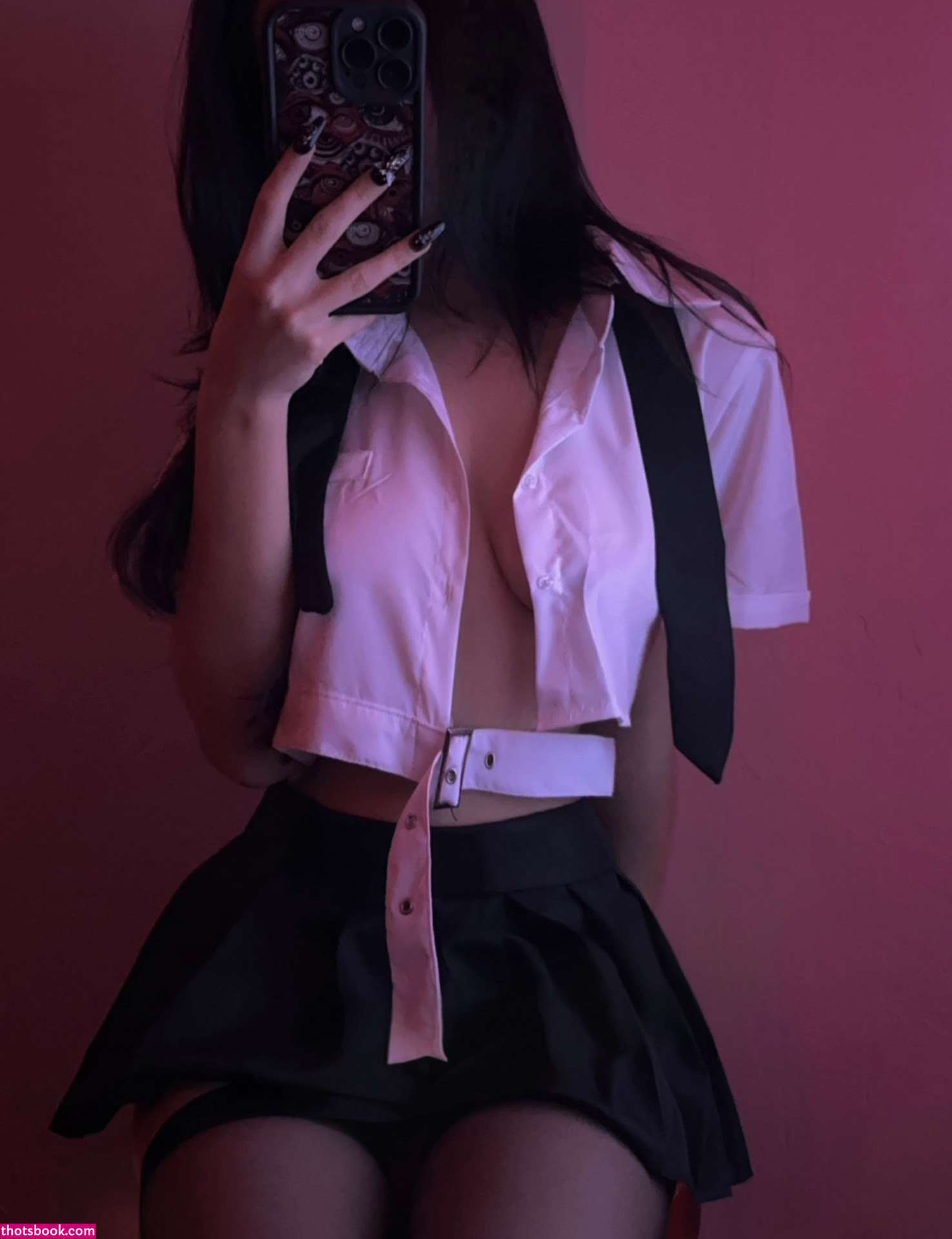 ratedreign Photo #12