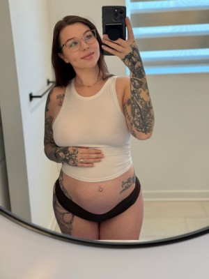 Sara Riley Photo #16