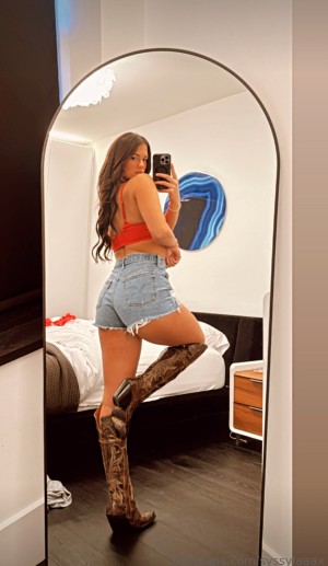 syssylaaax Photo #10