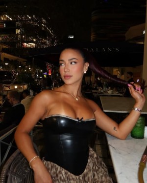 thedanihin Photo #11