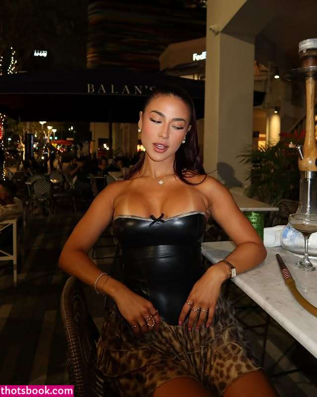 thedanihin Photo #16