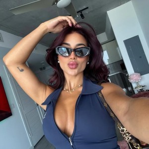 thedanihin Photo #22