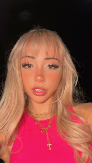 Izzybunnies Photo #1662