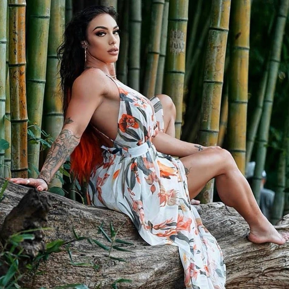 Kayla Rossi Photo #31