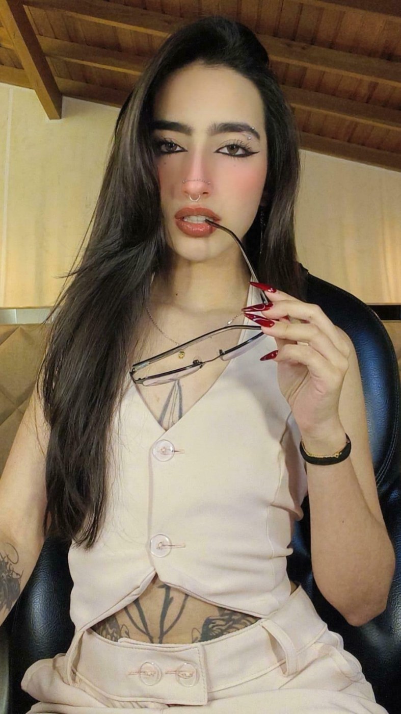 larisasmirnoov Photo #3