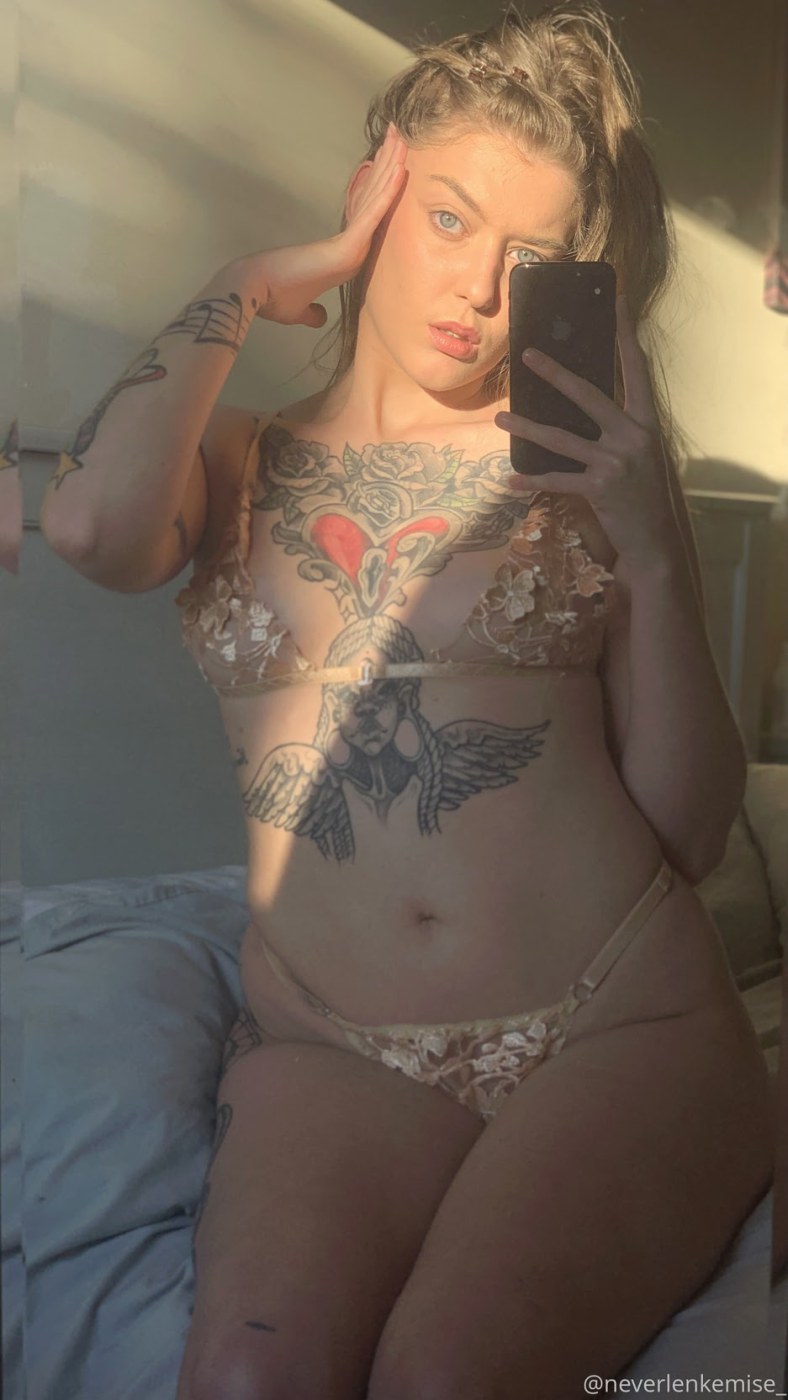 Ali Suicide Photo #13