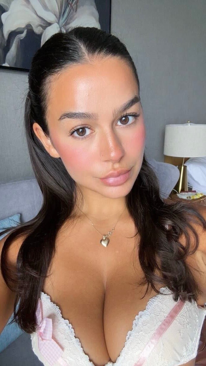 Genny Shawcross Photo #49