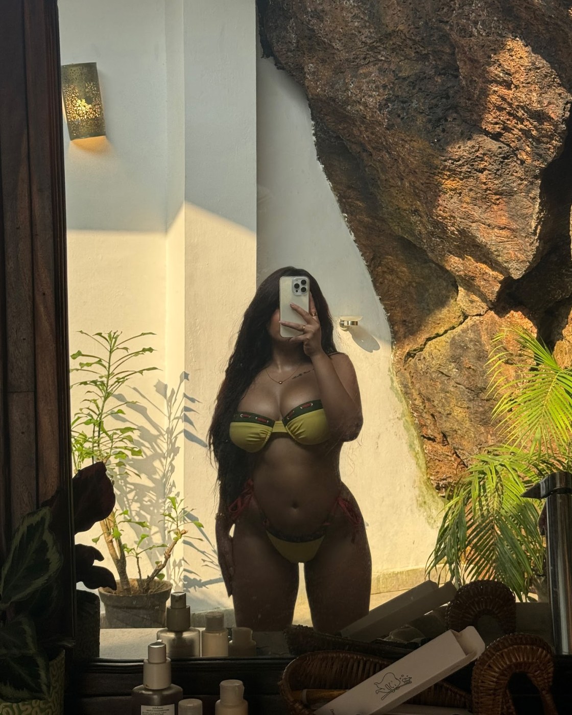 Devika Bhardwaj Photo #7