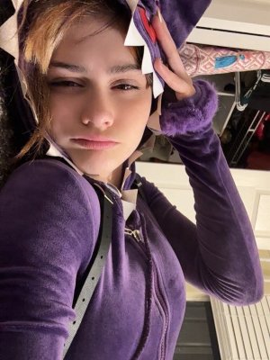 beanswithbombs Photo #3