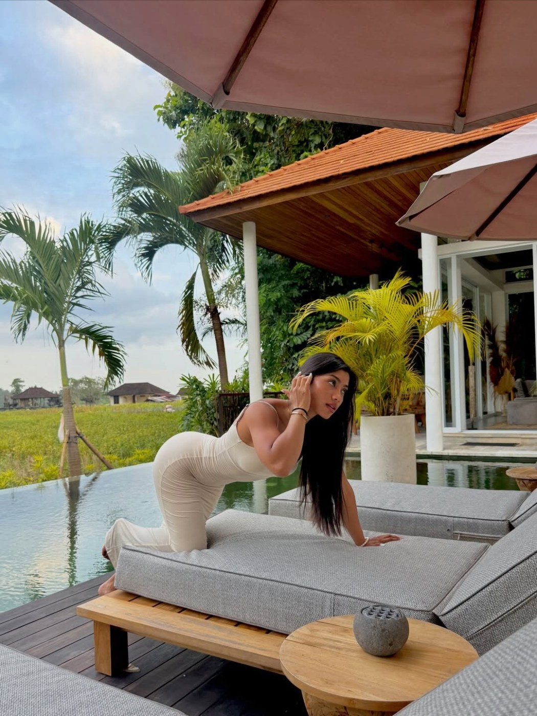 Okyyoliviaa Photo #1