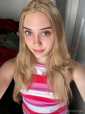 Tennisbabe18 Photo #7