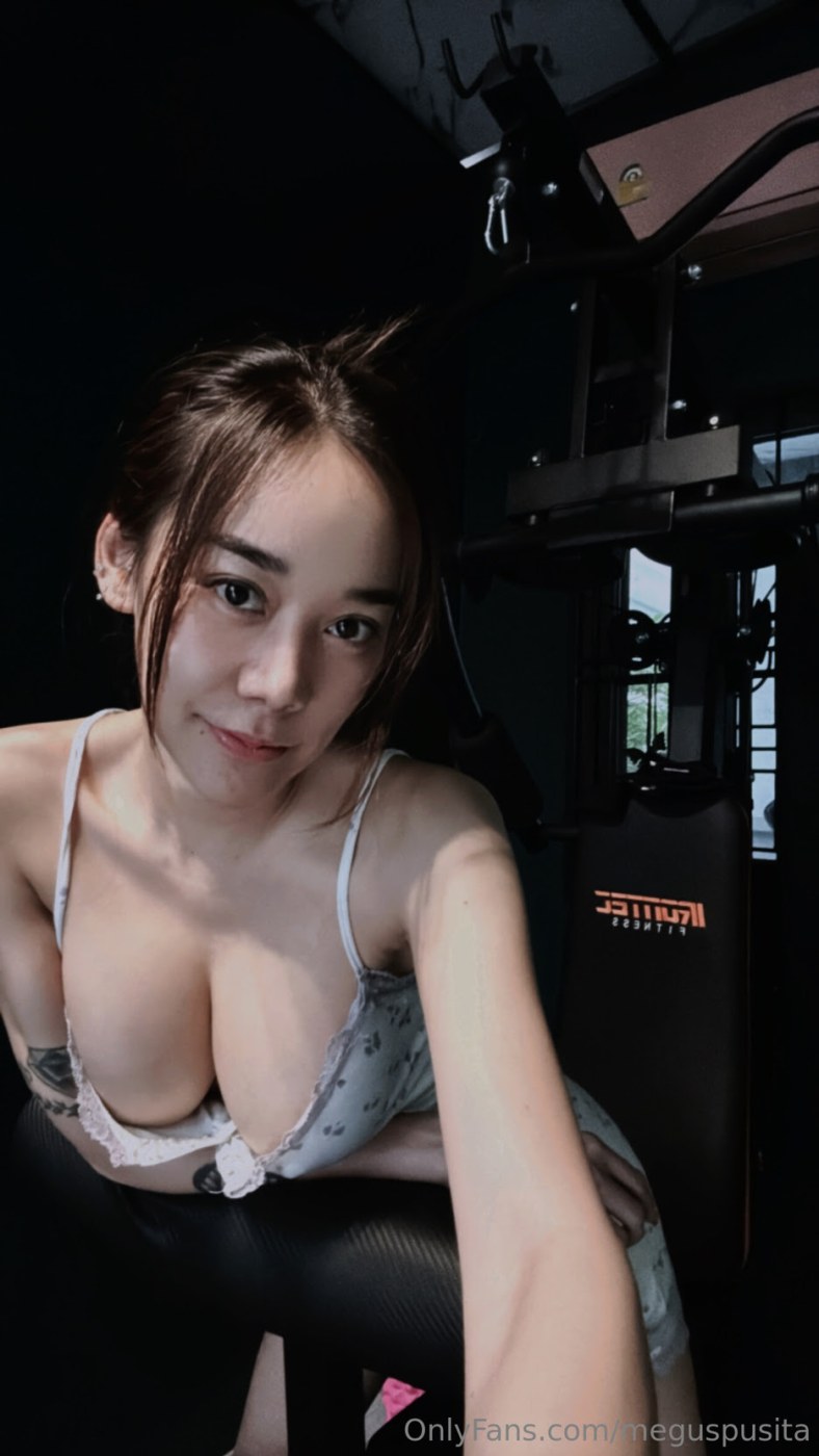 Meguspusita Photo #27