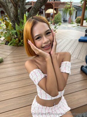 Queenie 18 Photo #31