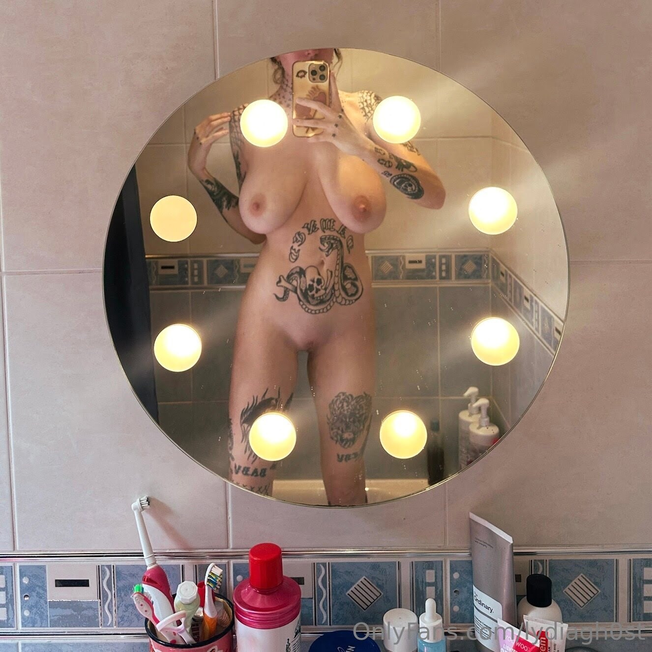 Lydiagh0st Photo #232