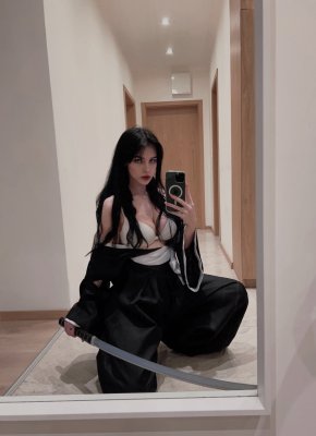 Vi Morrigan Photo #51