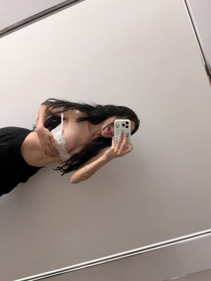 Mariana Grimaldi Photo #20