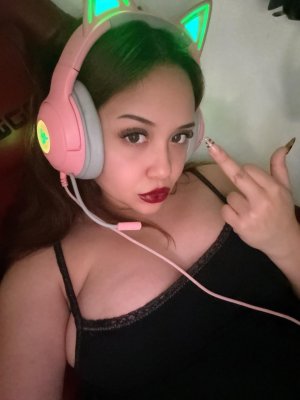 Maskedvixe Photo #23