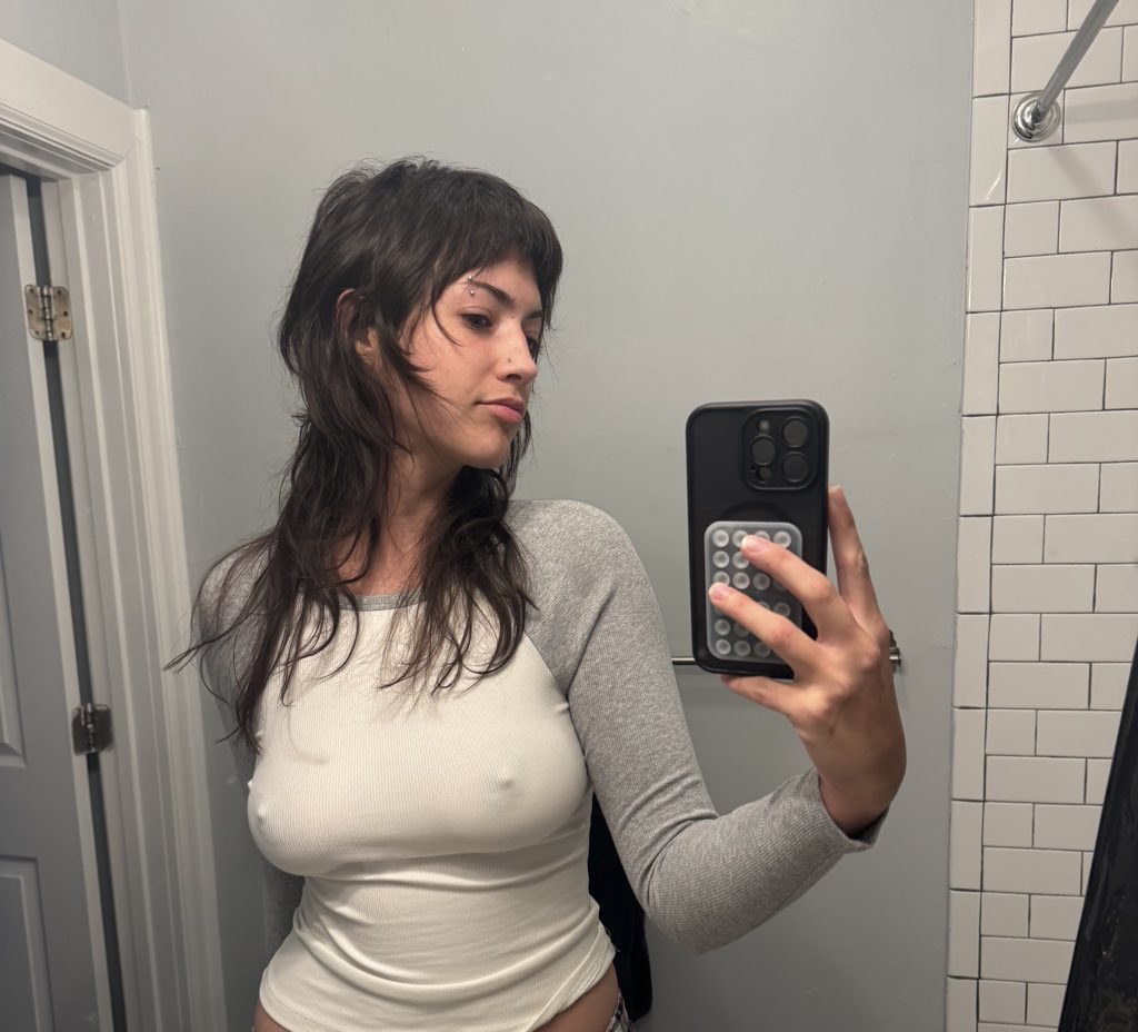 Pixiexsnow Photo #16