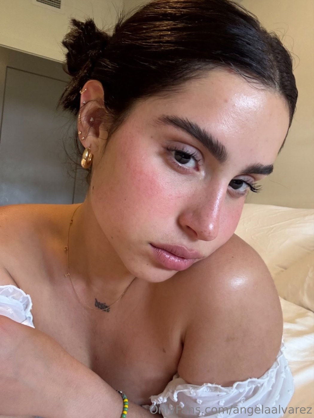 Angela Alvarez Photo #373