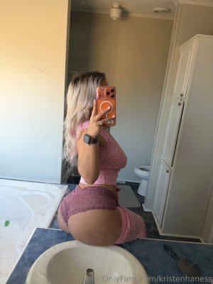 kristennnhaness Photo #30