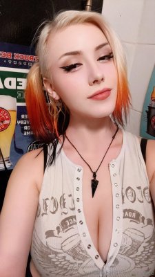 Seviria Cosplay Photo #275