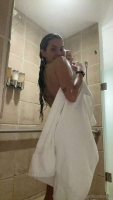 goodlordlorrie Photo #3