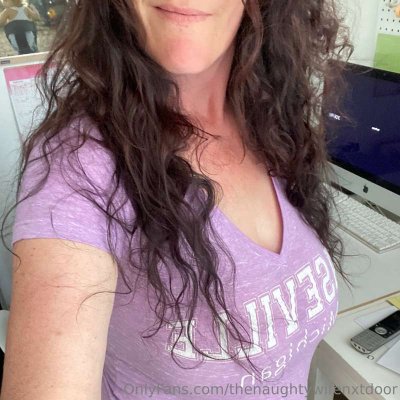 thenaughtywifenxtdoor Photo #33