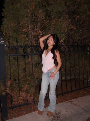 Daisy Chang Photo #78