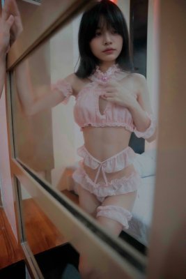 Shayri May Photo #55