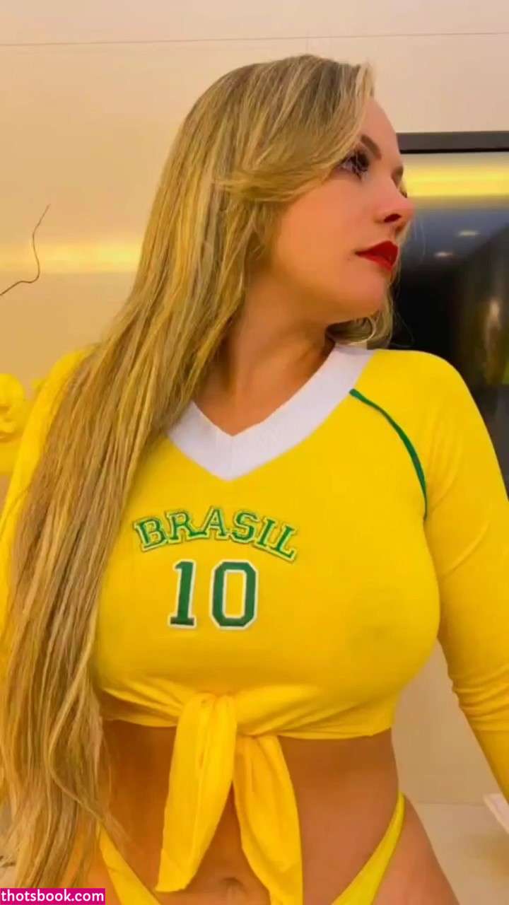 Loira Turbo Photo #3