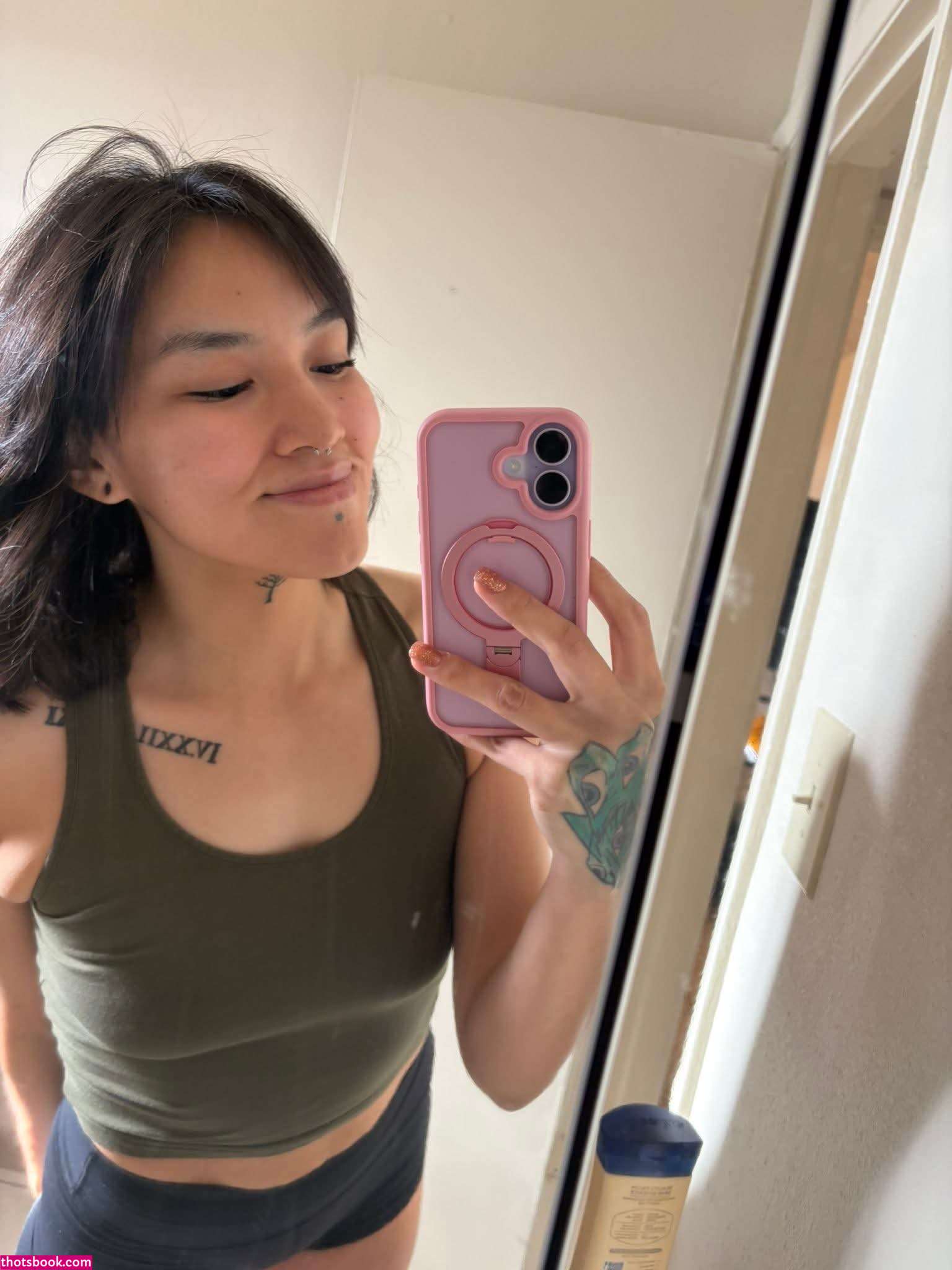 Roseanna Mcleod Photo #2