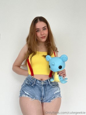 Cutegeekie Photo #863