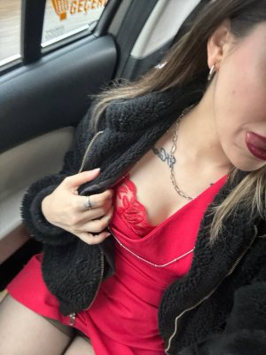 Kubra Yildiz Photo #10