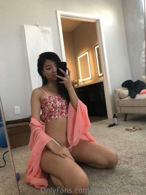 jasminemilktea Photo #15